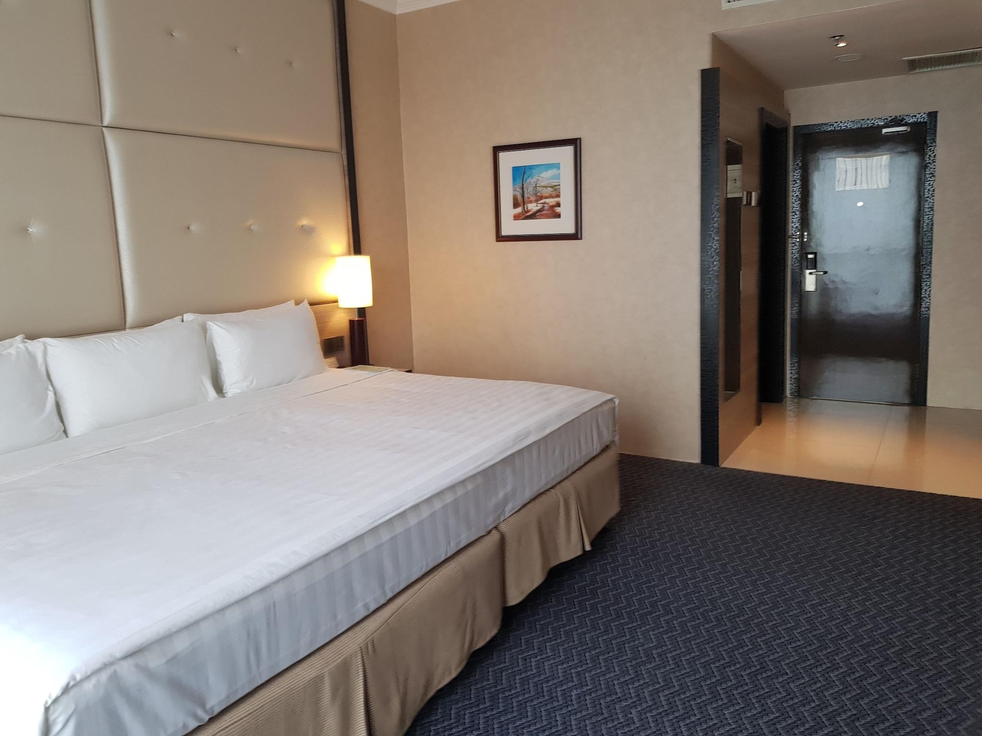 Ksl Hotel & Resort Τζόχορ Μπάχρου Εξωτερικό φωτογραφία A room at the hotel